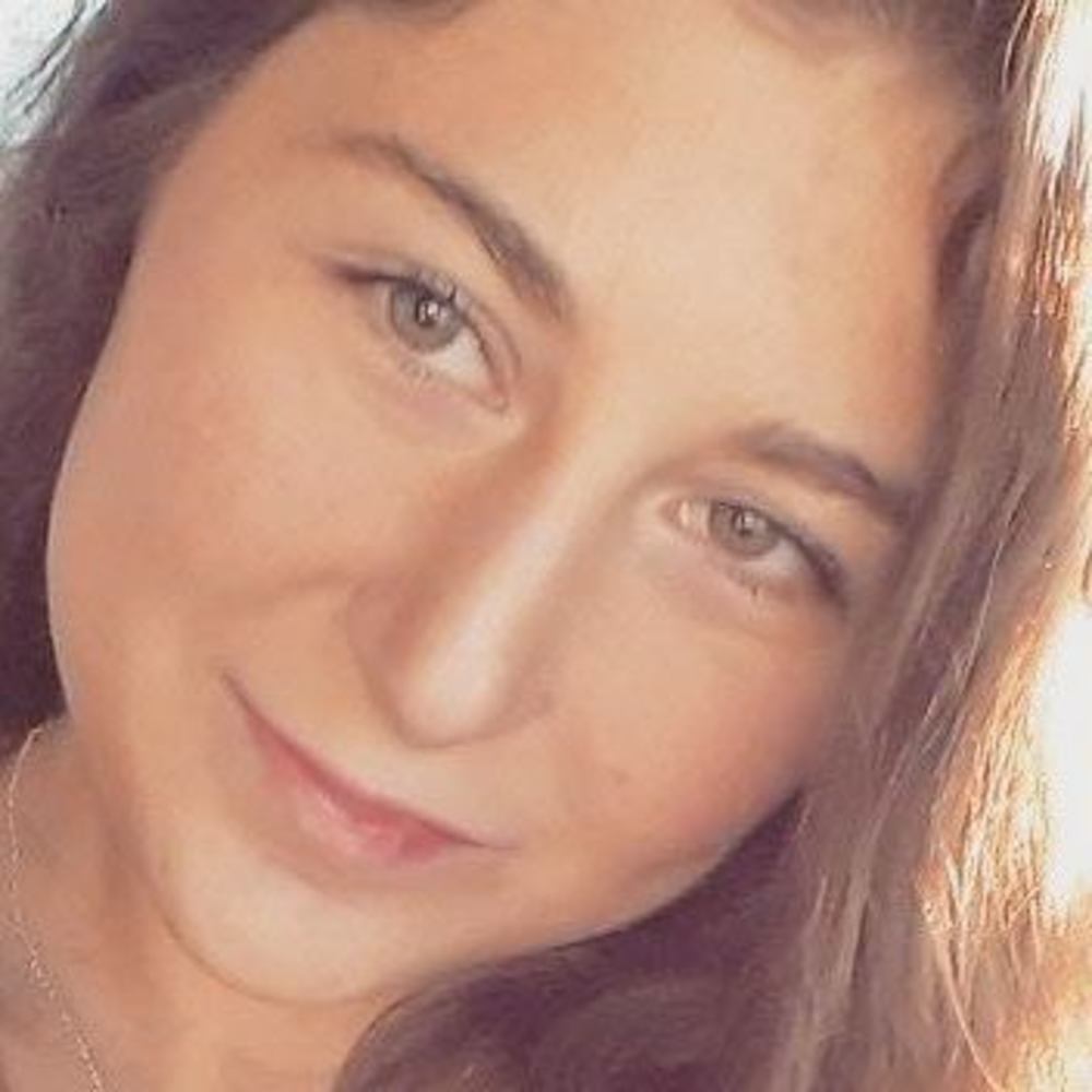 Meet your Posher, Mariana